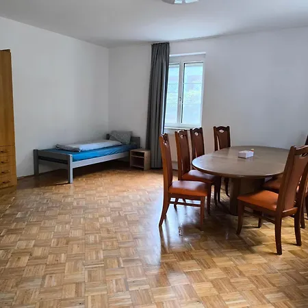 Graz Ferienwohnungen Lägenhet Graz